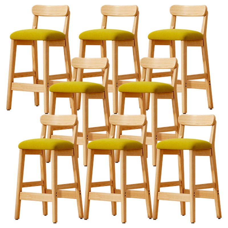 Taburete industrial de madera con altura de mostrador, taburete de bar sin brazos con cojín