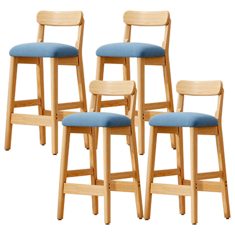 Taburete industrial de madera con altura de mostrador, taburete de bar sin brazos con cojín