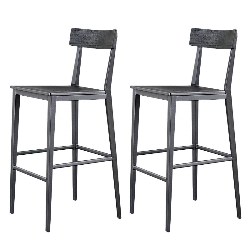 Contemporary Metal Counter Height Stools with Footrest Bar Stool in Silver 2 Piece Set Clearhalo 'Bar Furniture' 'Bar Stools' 'bar_stools' 'furn' 'furn_bar_stools' 'Furniture' 'Kitchen & Dining Furniture' 6372999