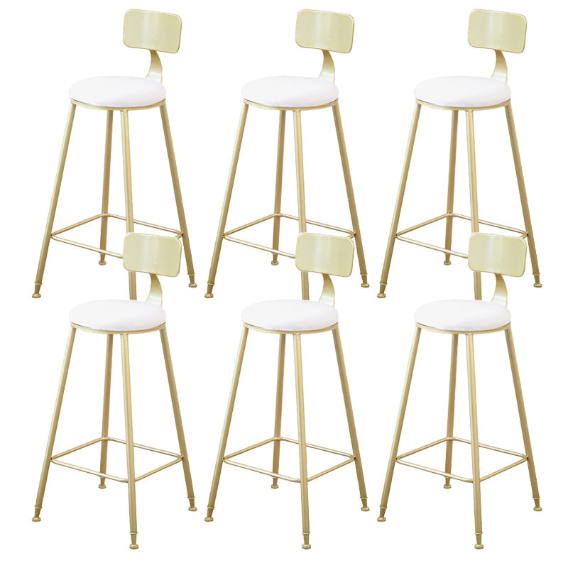Taburete de bar Glam sin brazos, base de metal dorado, taburete de comedor con reposapiés