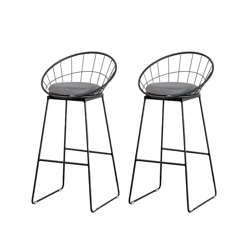 Black Metal Base Dining Stools Contemporary Round Bar Stools with Footrest Gray 2 Piece Set Clearhalo 'Bar Furniture' 'Bar Stools' 'bar_stools' 'furn' 'furn_bar_stools' 'Furniture' 'Kitchen & Dining Furniture' 6373479