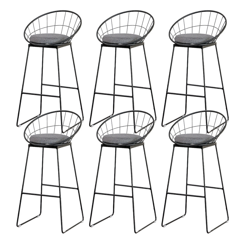 Black Metal Base Dining Stools Contemporary Round Bar Stools with Footrest Gray 6 Piece Set Clearhalo 'Bar Furniture' 'Bar Stools' 'bar_stools' 'furn' 'furn_bar_stools' 'Furniture' 'Kitchen & Dining Furniture' 6373483