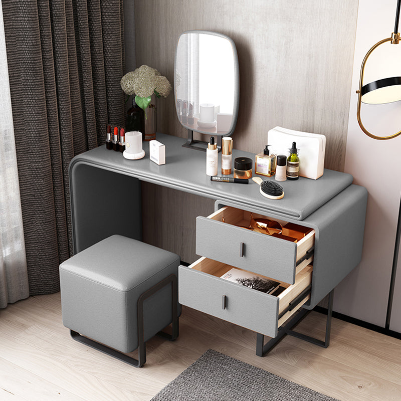 Set da tavolo da toeletta per vanità per trucco in pelle glam