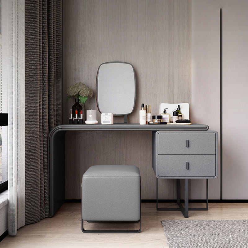 Set da tavolo da toeletta per vanità per trucco in pelle glam