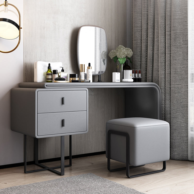 Set da tavolo da toeletta per vanità per trucco in pelle glam