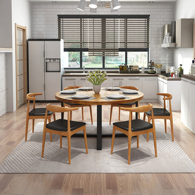 Modern Round Dining Table for Home Brown Solid Wood Table with Metal Base Clearhalo 'Dining Tables & Seating' 'Dining Tables' 'dining_table' 'furn' 'furn_dining_table' 'Furniture' 'Kitchen & Dining Furniture' 6378696