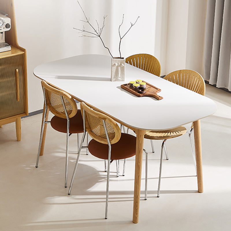 Table rectangulaire de style moderne en pierre frittée avec pieds en bois pour la maison