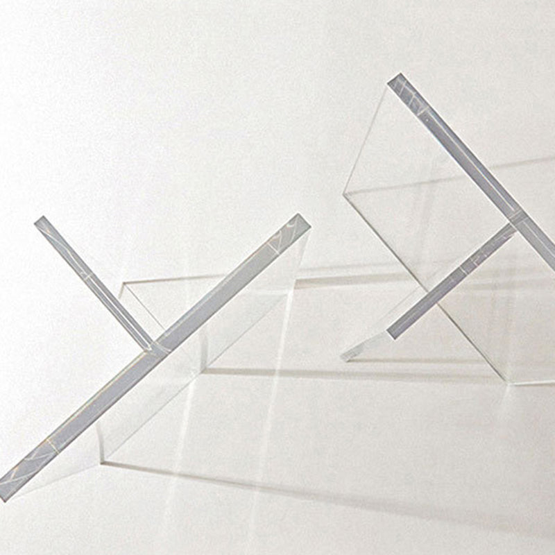 Eigentijdse rechthoekige tafel van gesinterde stenen tafel met acrylpoten voor de keuken