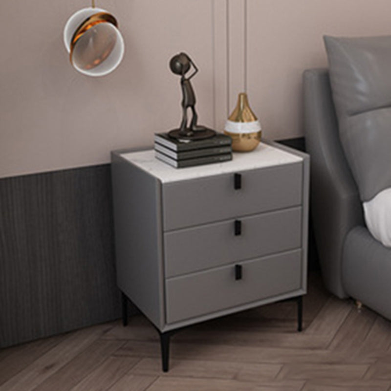 Comodino da letto in legno in legno notturno contemporaneo con 3 cassetti