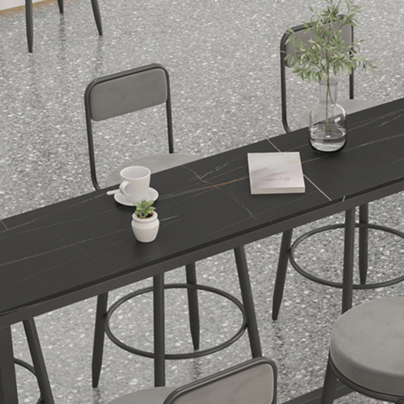 Mesa rectangular con altura de barra, mesa de pub con base metálica para uso en patio