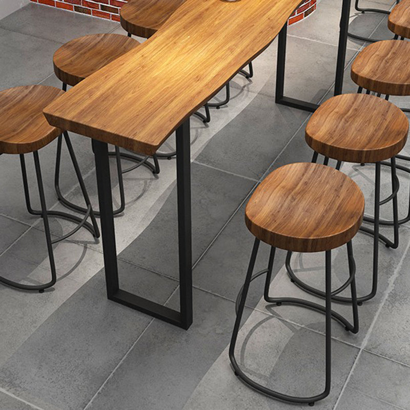 Rectangular Bar Height Table Black Legs and Metal Base Patio Bar Table Clearhalo 'Bar Furniture' 'Bar Tables' 'bar_tables' 'furn' 'furn_bar_tables' 'Furniture' 'Kitchen & Dining Furniture' 6385601
