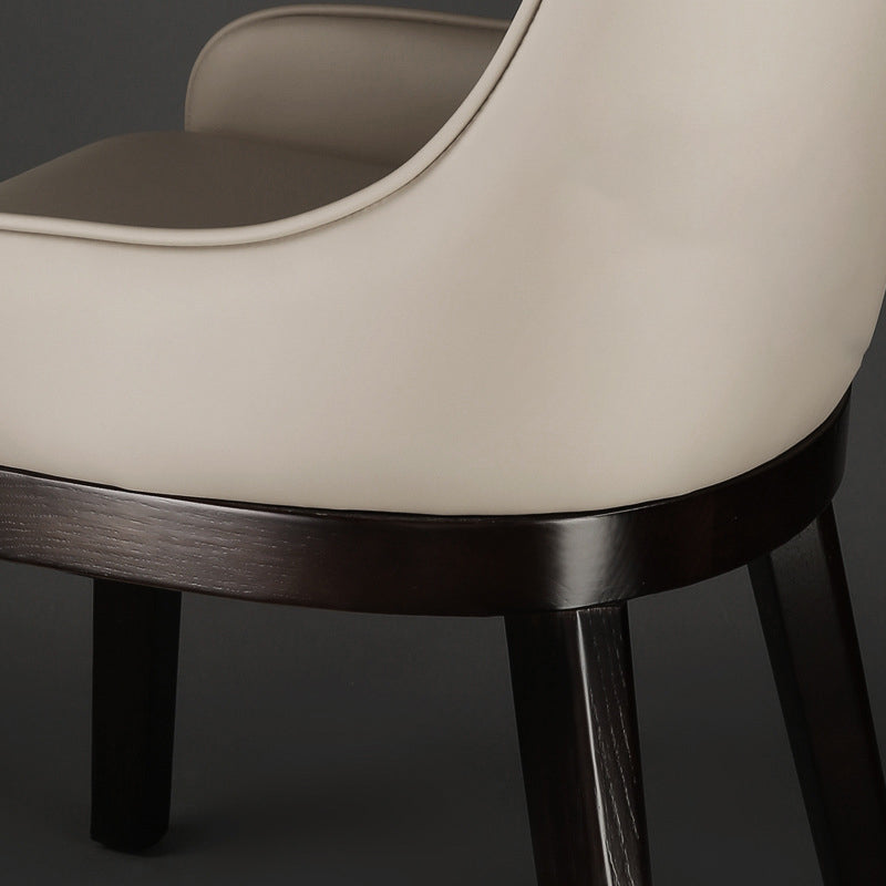 Moderne stijl faux lederen stoelen arm zijstoelen met houten benen voor thuisgebruik