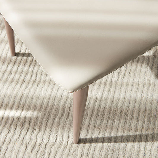 現代のウィングバックサイドチェア金属脚のあるアームレスサイドチェア