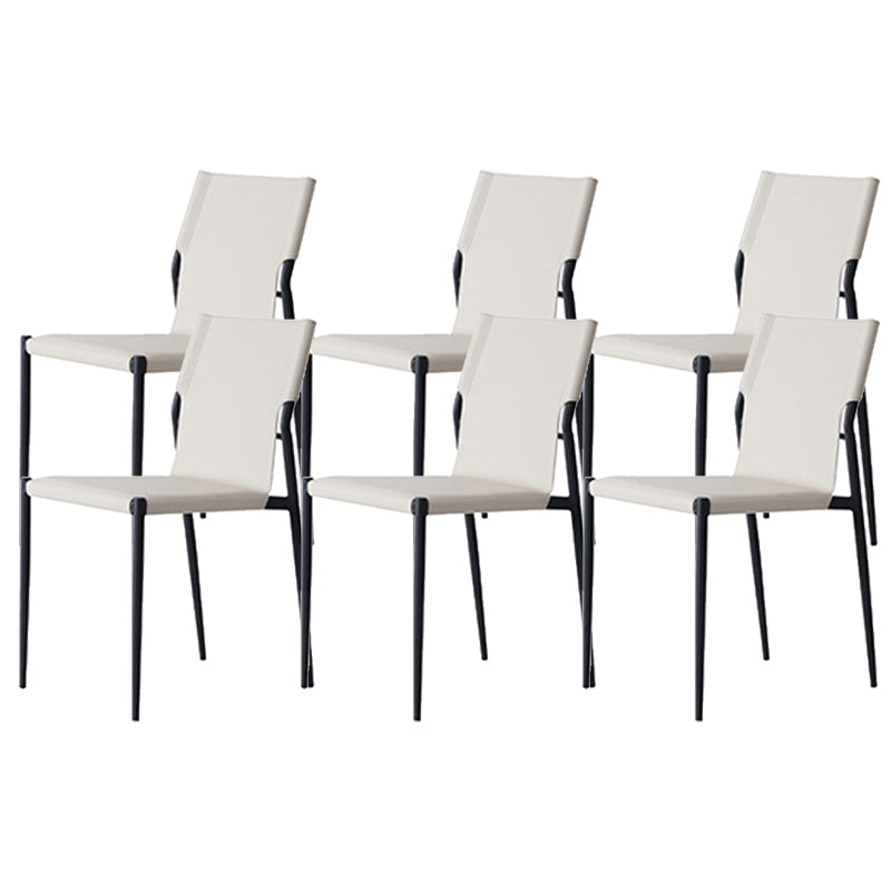 Chaises de salle à manger en cuir industriel chaises latérales sans bras avec des jambes en métal pour un usage domestique
