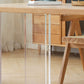 Table rectangulaire Glam en bois avec pieds en acrylique pour la maison