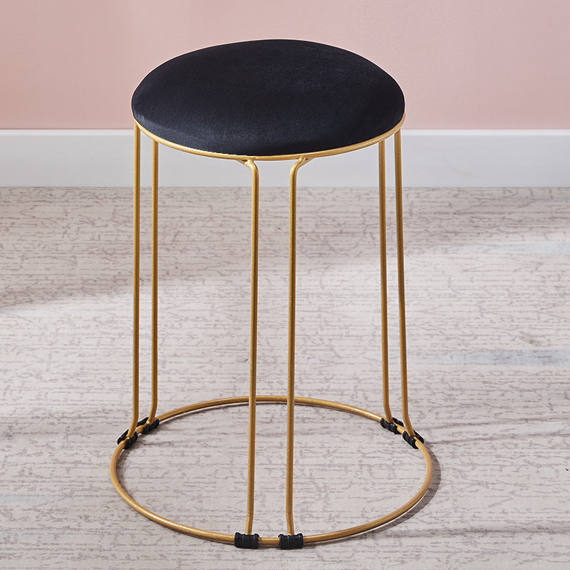 Metal Frame Pouf Plain Round Contemporary Velvet Fade Resistant Ottoman Black 1 Piece Clearhalo 'furn' 'furn_ottomans_poufs' 'Furniture' 'Living Room Furniture' 'Ottomans & Poufs' 'ottomans_poufs' 6394048