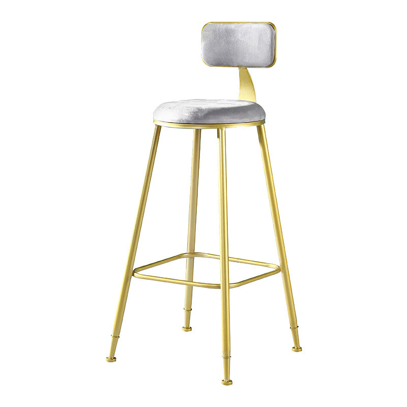 Samt-Barhocker im Glam-Stil, runder Barhocker mit goldenem Rahmen