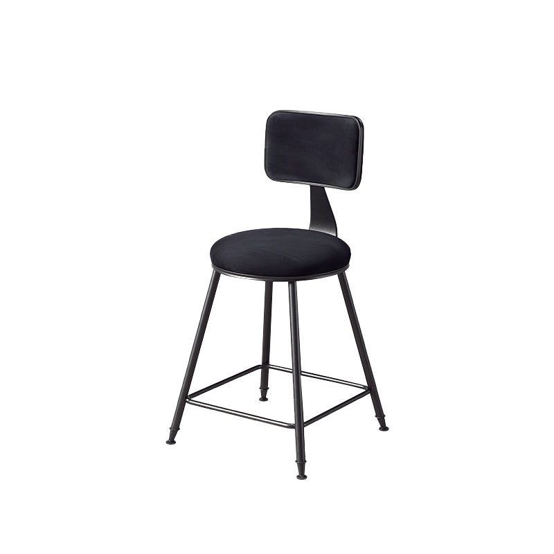 Contemporary Style Barstool Round Low Back Bar Stool with Black Frame Black 1 Piece Short Stool(18"H) Clearhalo 'Bar Furniture' 'Bar Stools' 'bar_stools' 'furn' 'furn_bar_stools' 'Furniture' 'Kitchen & Dining Furniture' 6394977