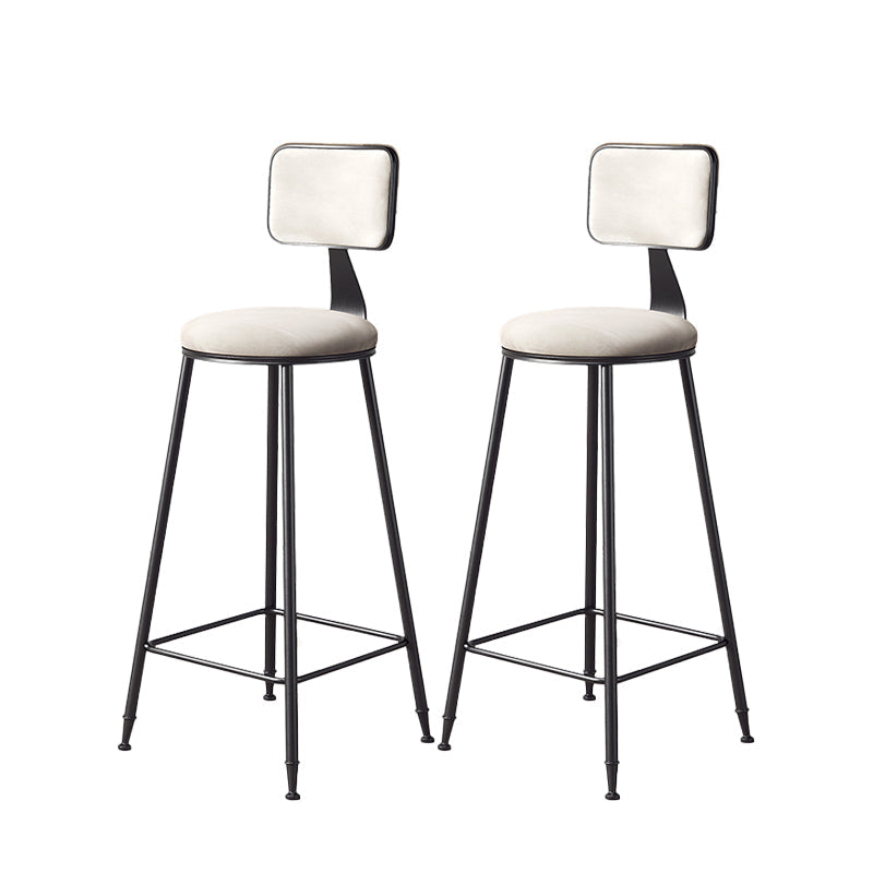 Contemporary Style Barstool Round Low Back Bar Stool with Black Frame White 2 Piece Set Counter Stool(26"H) Clearhalo 'Bar Furniture' 'Bar Stools' 'bar_stools' 'furn' 'furn_bar_stools' 'Furniture' 'Kitchen & Dining Furniture' 6395003