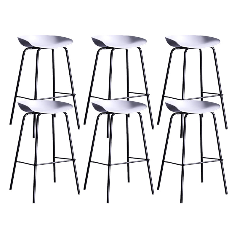 Contemporary Metal Counter Height Stools Low Back Bar Stool with Footrest White 6 Piece Set Clearhalo 'Bar Furniture' 'Bar Stools' 'bar_stools' 'furn' 'furn_bar_stools' 'Furniture' 'Kitchen & Dining Furniture' 6395307
