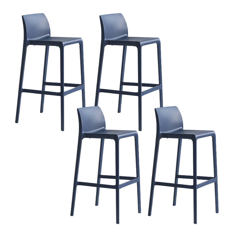 Industrial Stackable Indoor Bar Stool Plastic Armless Bar Height Stool