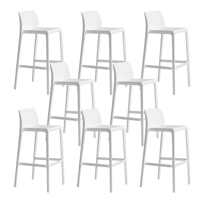 Industrial Stackable Indoor Bar Stool Plastic Armless Bar Height Stool