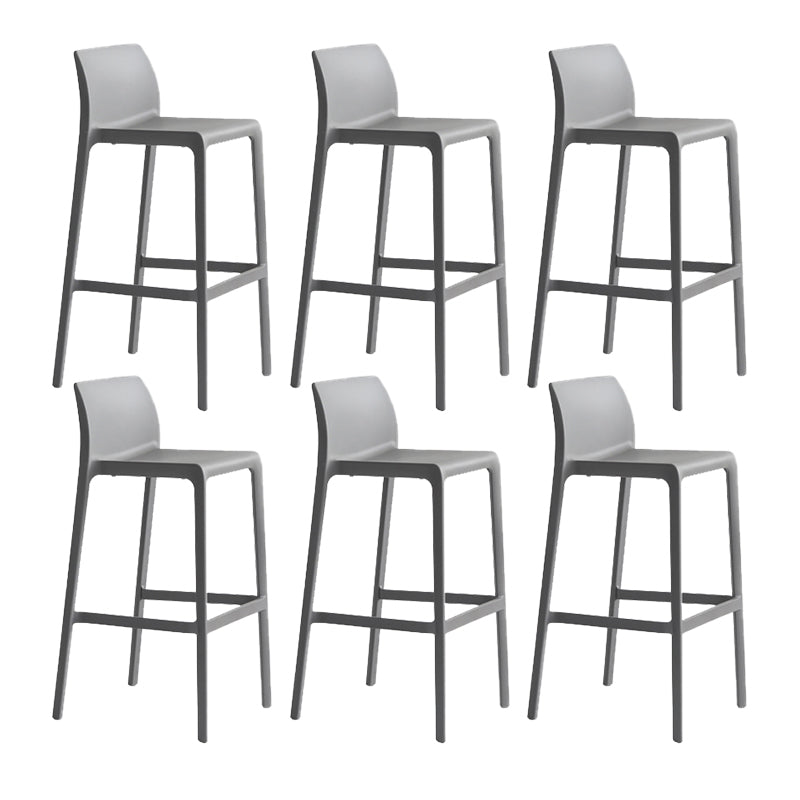 Industrial Stackable Indoor Bar Stool Plastic Armless Bar Height Stool