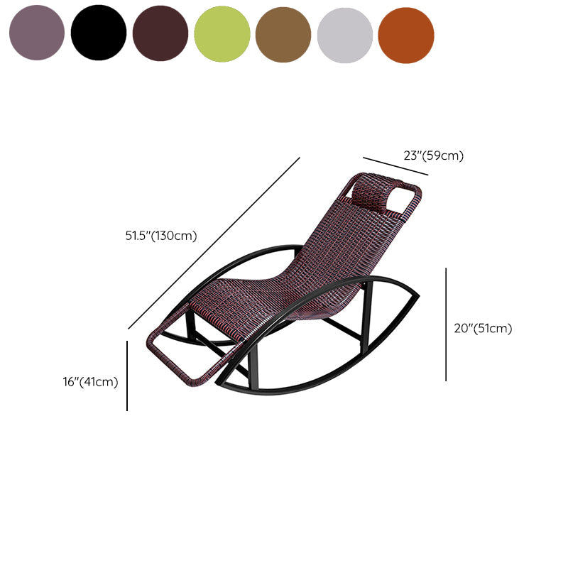 Chaise de fauteuil inclinable créatif chaise de rocker extérieur en osier avec des jambes sombres