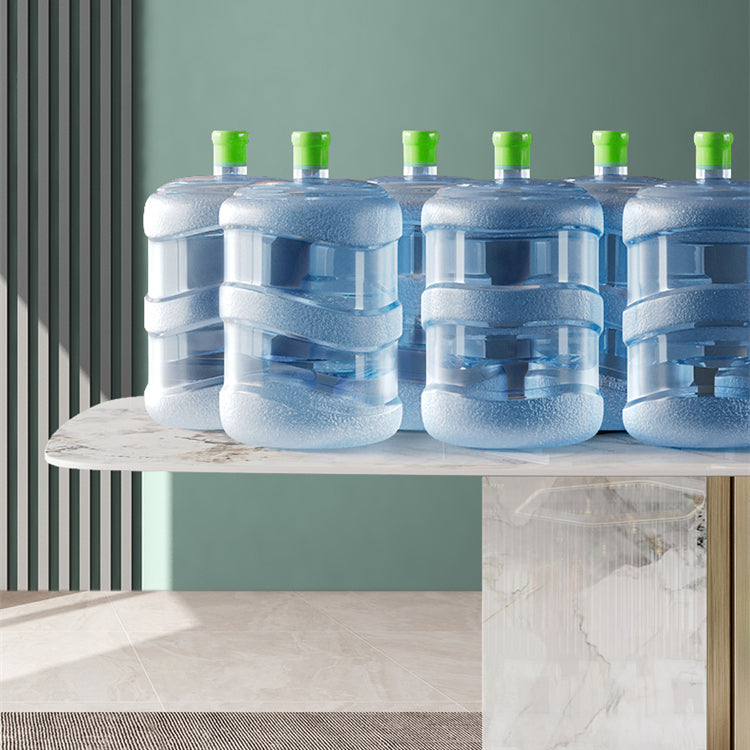 Glam -eettafel Set 1/4/5/7 PCS Steen eettafel met armloze stoelen