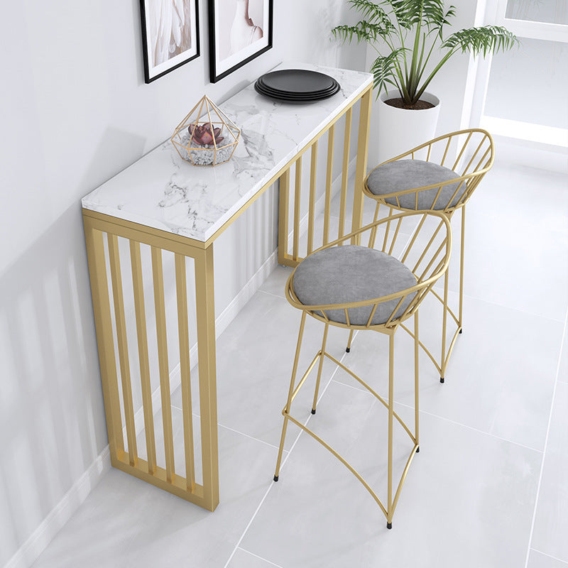 Zeitgenössische Thekenhocker aus Metall, niedrige schwarze Hocker für die Bar