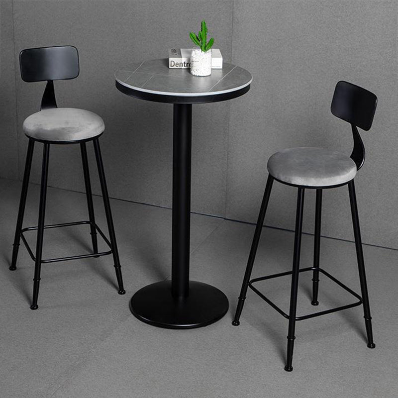 Taburete de bar moderno sin brazos con respaldo, taburete de hierro con cojín de terciopelo para Bar