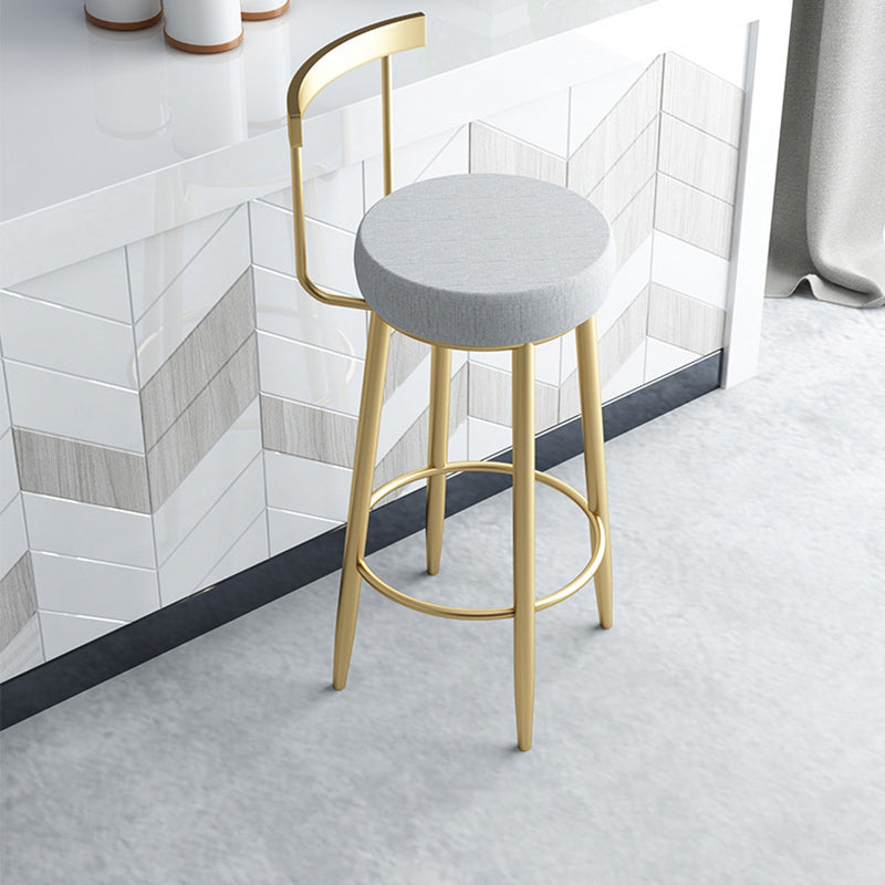 Taburete de bar de hierro con respaldo sin brazos Glam, taburete con cojín y pedal para cocina