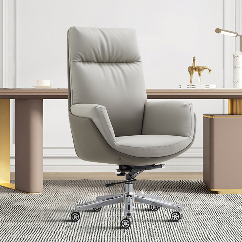 26" Wide Contemporary Managers Chair Leather Executive Chair Grey 1 Piece Clearhalo 'furn' 'furn_office_chair' 'Furniture' 'Office Chairs' 'Office Furniture' 'office_chair' 6407000