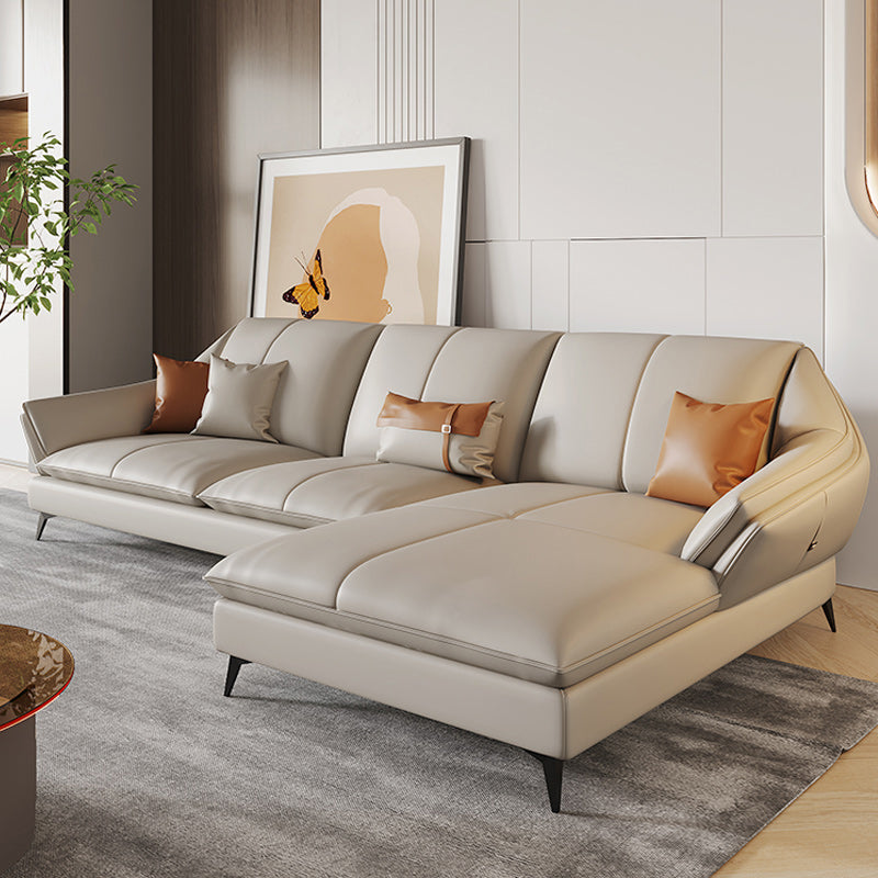 Sofa sectionnel contemporain sectionnel en cuir beige avec oreillers