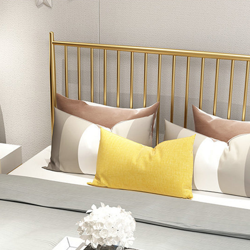 Letto a frammento aperto di ferro letto standard contemporaneo con gambe metalliche