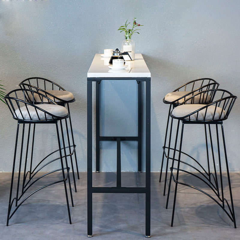 Table de bar de style moderne, bureau de bar de bistro fixe en faux marbre avec repose-pieds