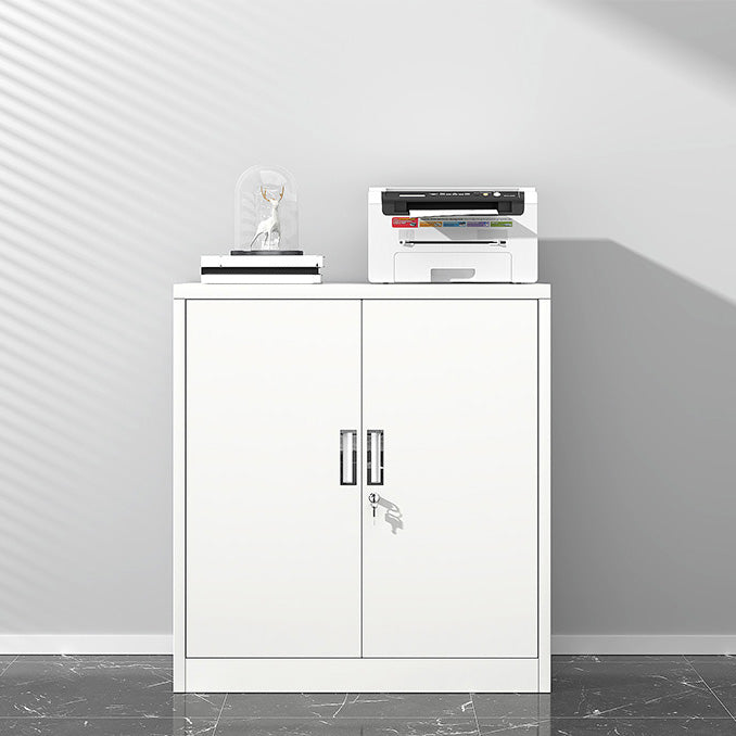 Gabinete industrial Cajones de bloqueo de metal y estantes de almacenamiento Archivo