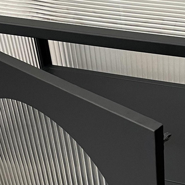 Moderno moderno mobile curioso in metallo porte in vetro armadio per soggiorno