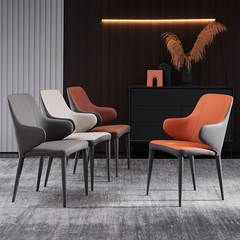 Sillas laterales de brazo de estilo moderno silla de cuero falso con patas de metal para uso en el hogar