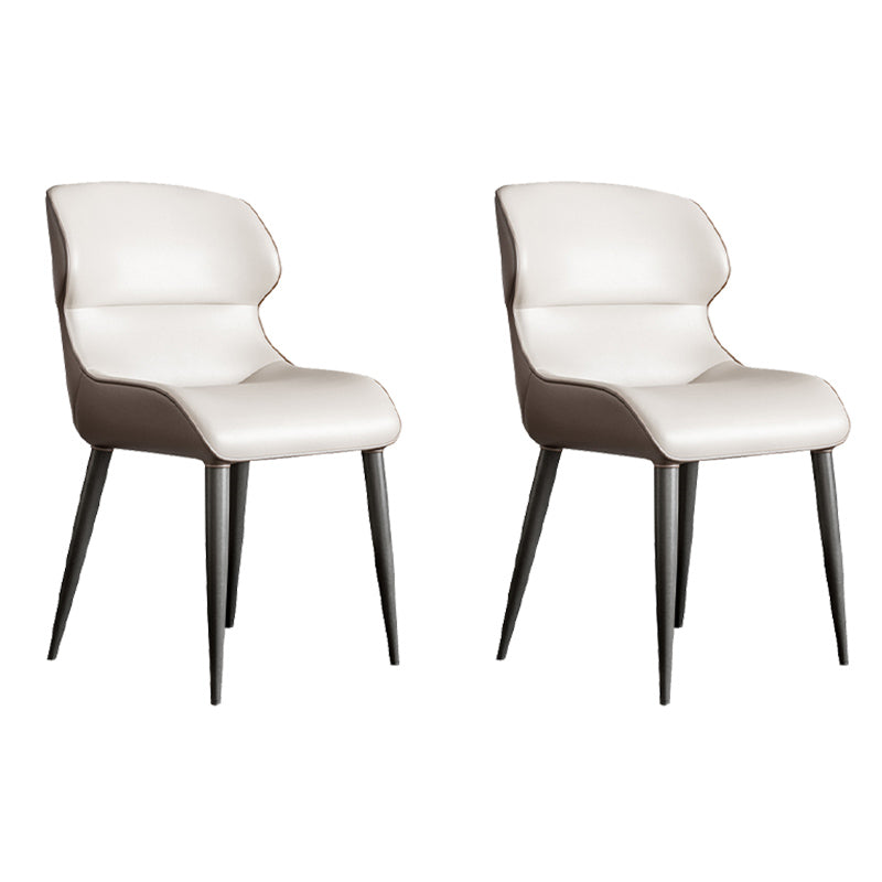 Sillas laterales de brazo de estilo moderno silla de cuero falso con patas de metal para la cocina