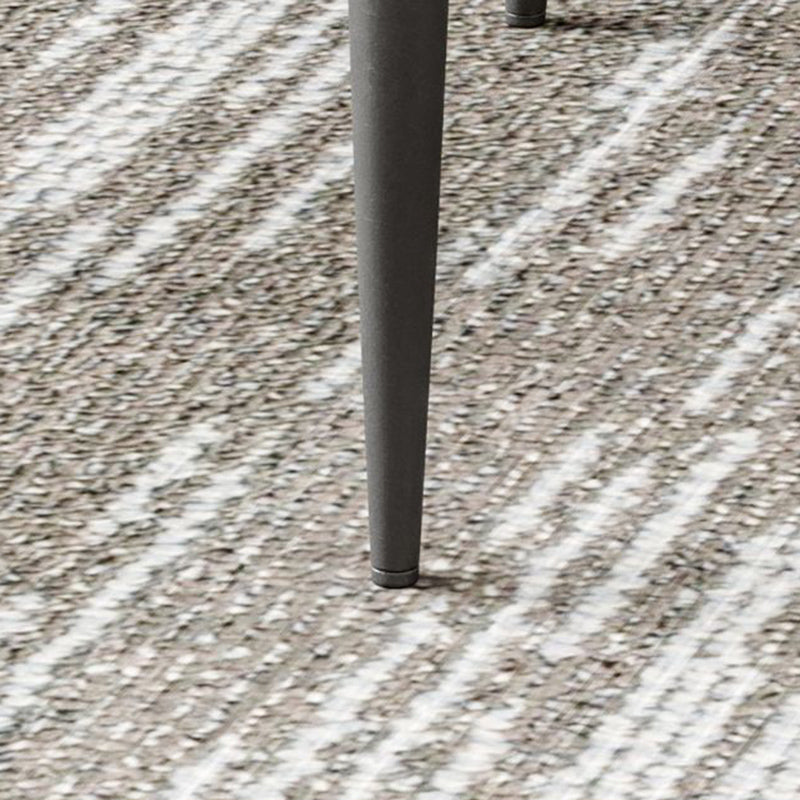 Sillas laterales de brazo de estilo moderno silla de cuero falso con patas de metal para la cocina