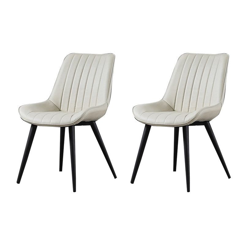 Chaises latérales sans bras de style industriel avec des jambes en métal pour la cuisine