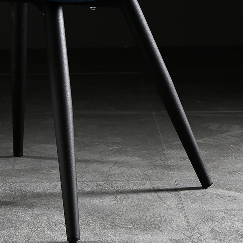 Chaises latérales sans bras de style industriel avec des jambes en métal pour la cuisine