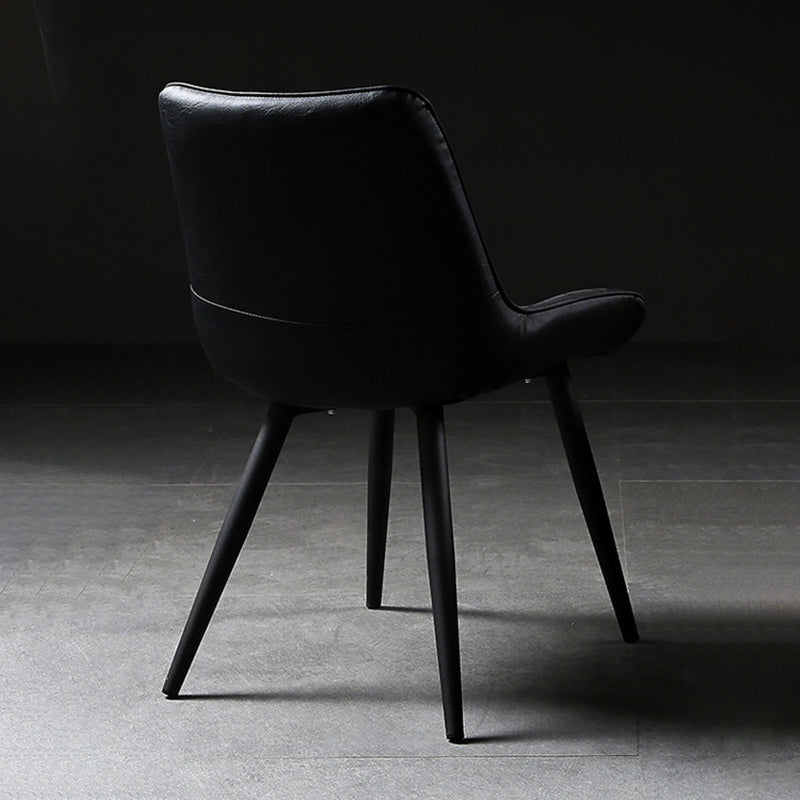 Chaises latérales sans bras de style industriel avec des jambes en métal pour la cuisine