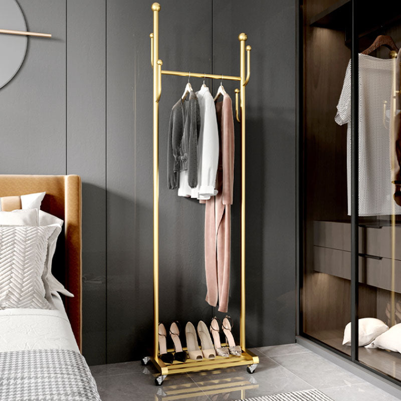 Hermosa colgilla de almacenamiento de la cesta de estante de la reverencia de metal con ganchos de abrigo