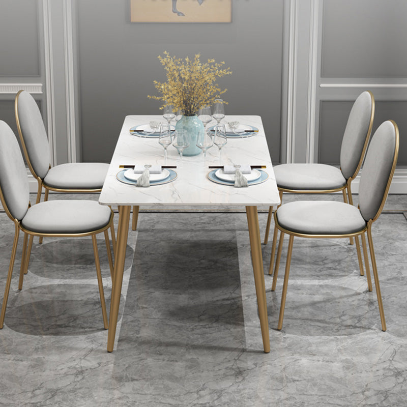 Table à manger rectangulaire à base dorée, Table glamour en Faux marbre pour la maison