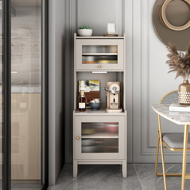 Tavolo da sideboard in pietra a buffet in stile glam con mobile