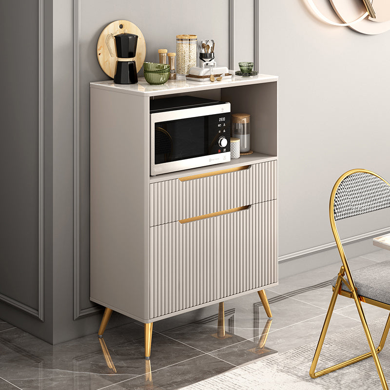 Sideboard a buffet in stile moderno Sideboard in pietra con cassetto e armadi