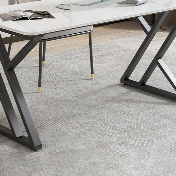 Eigentijdse kantoorbureau gebogen antieke afwerking computerbureau met metalen benen