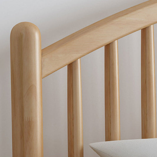 Nordeuropäische Holzlattenbettbettbettzeiten mit Kopfteil und Fußbrett